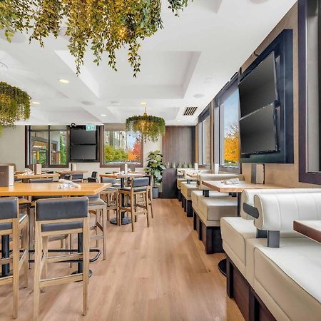 Sandman Hotel Vancouver Airport Ричмонд Экстерьер фото