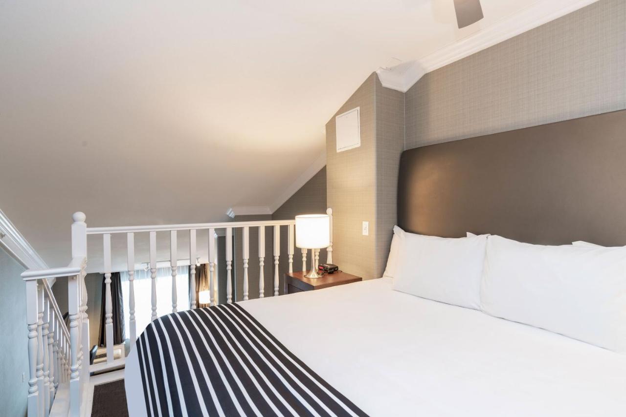 Sandman Hotel Vancouver Airport Ричмонд Экстерьер фото