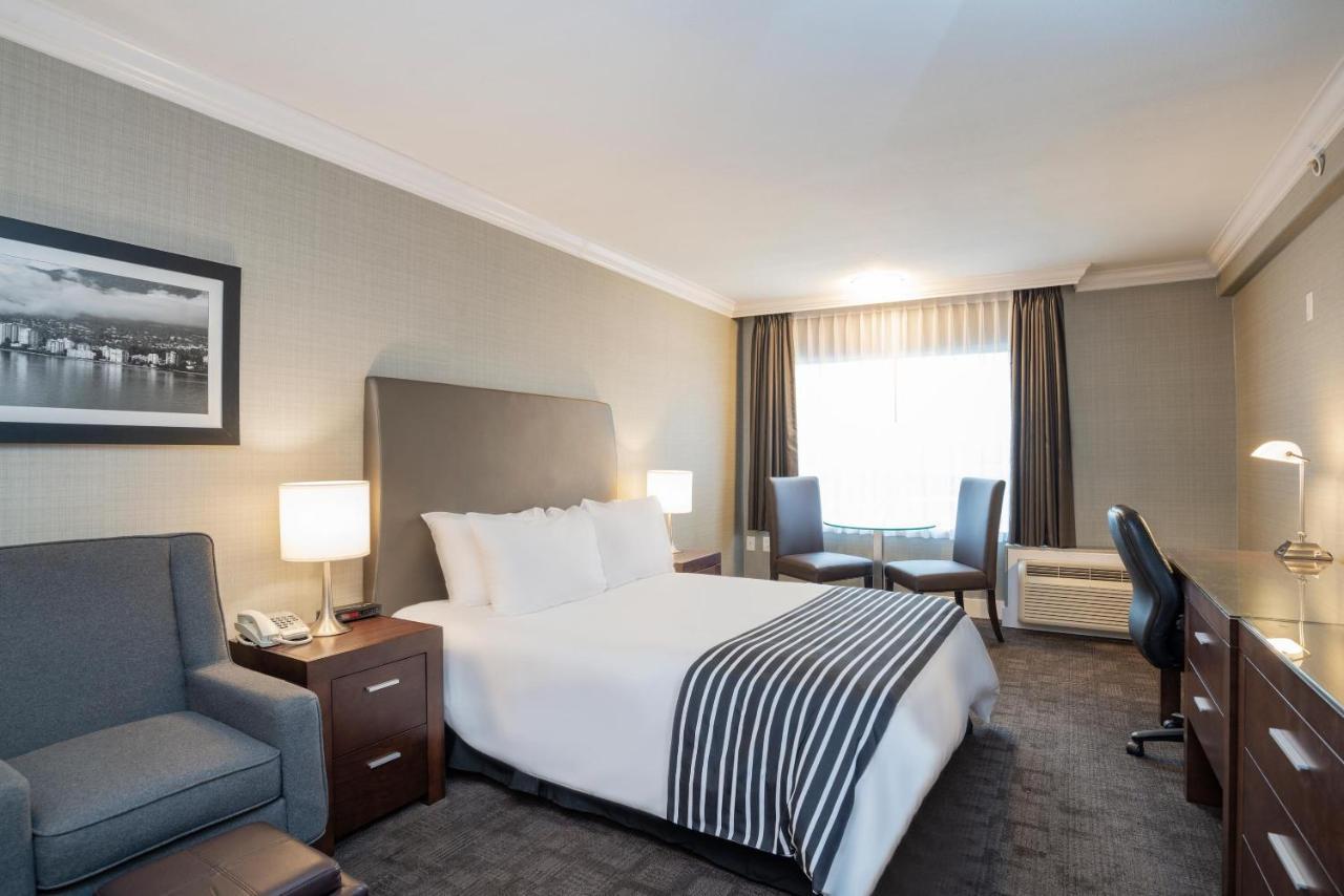 Sandman Hotel Vancouver Airport Ричмонд Экстерьер фото