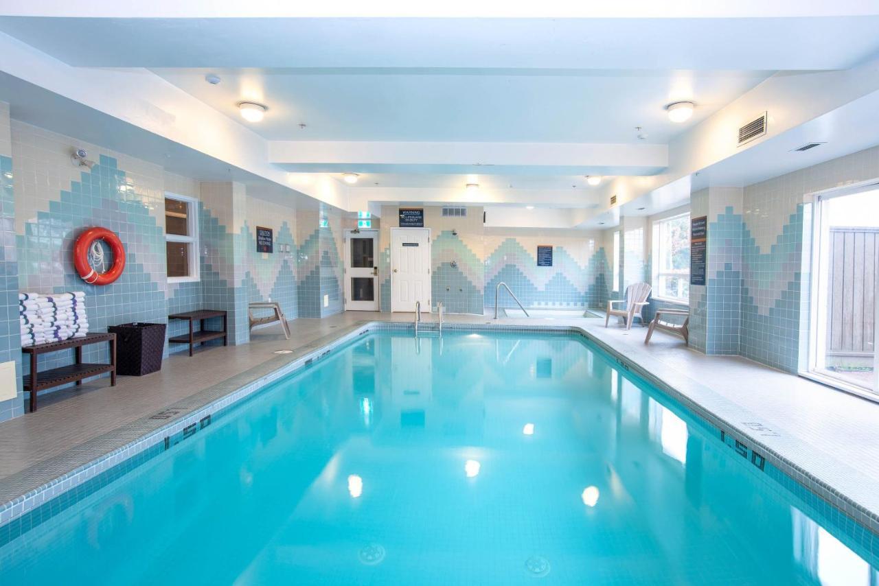 Sandman Hotel Vancouver Airport Ричмонд Экстерьер фото