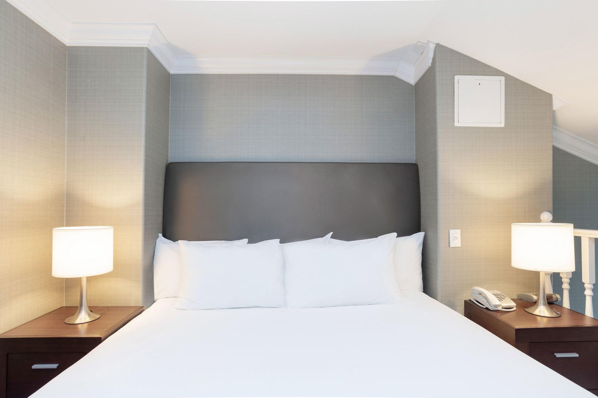 Sandman Hotel Vancouver Airport Ричмонд Экстерьер фото
